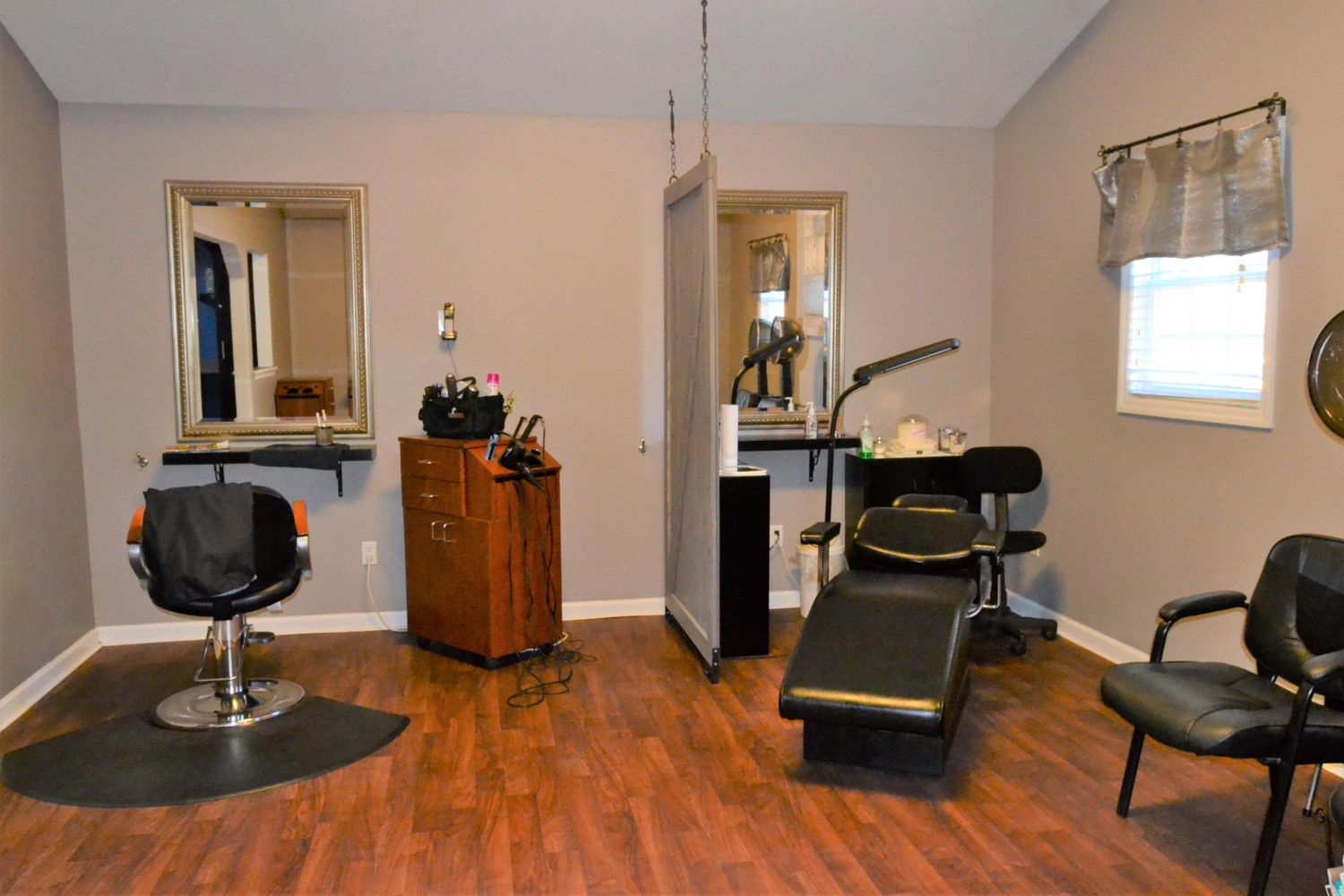 129 Walker Hill St, Crossville, TN 38555